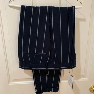 NWT ASOS  Navy cropped pants